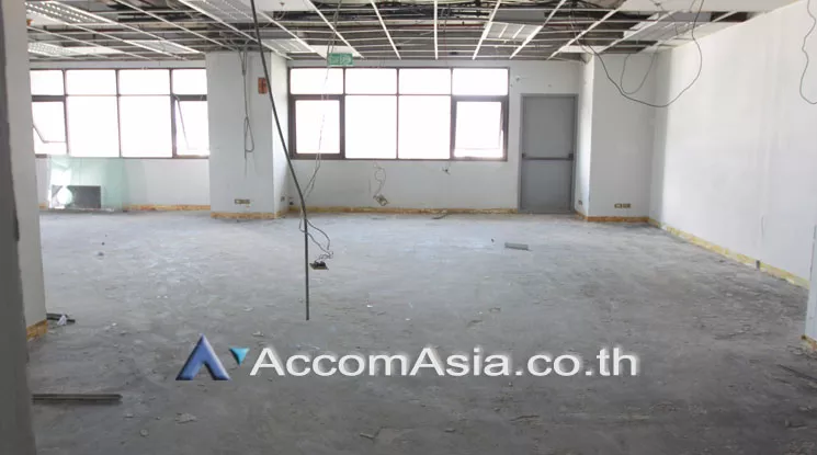  1  Office Space For Rent in Charoen Nakhon ,Bangkok BTS Krung Thon Buri at Thai Sri Tower AA13710